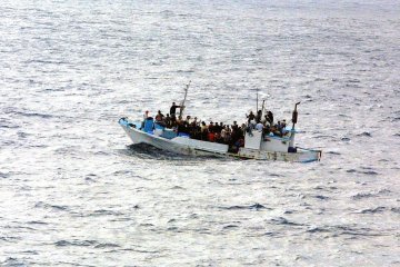 Small boats, Afghanistan et migration : concours d'hypocrisie entre le Home Office et la Place Beauvau 