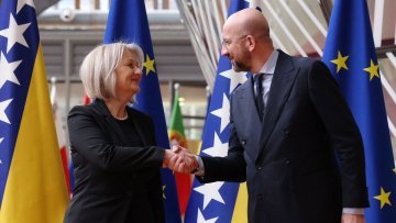 Sarajevo franchit une nouvelle étape vers l'UE : Feu vert du Conseil européen pour les négociations d'adhésion