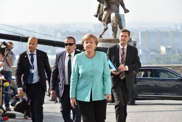 Merkel in Bratislava : Die EU ist in einer „kritischen Situation“