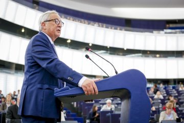 L'invitation alarmiste de Jean-Claude Juncker à l'unité européenne