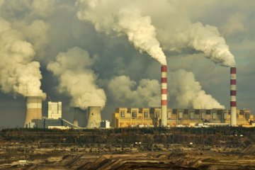 Poland fires against climate goals